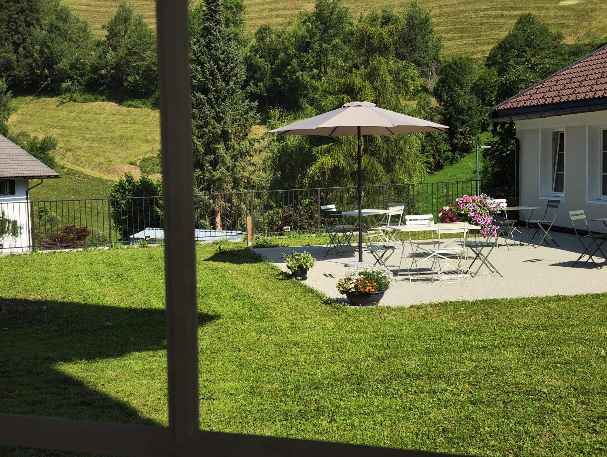 Residence Geisler Funes Funes  Exteriör bild